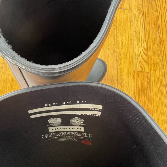 Hunter Boots Tall - Picture 3 of 8